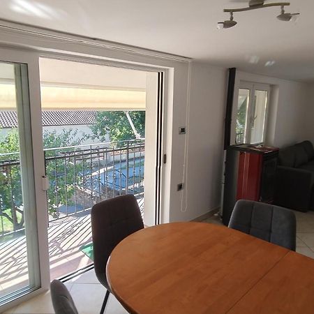 Apartma Apollonio Crni Kal Exterior photo